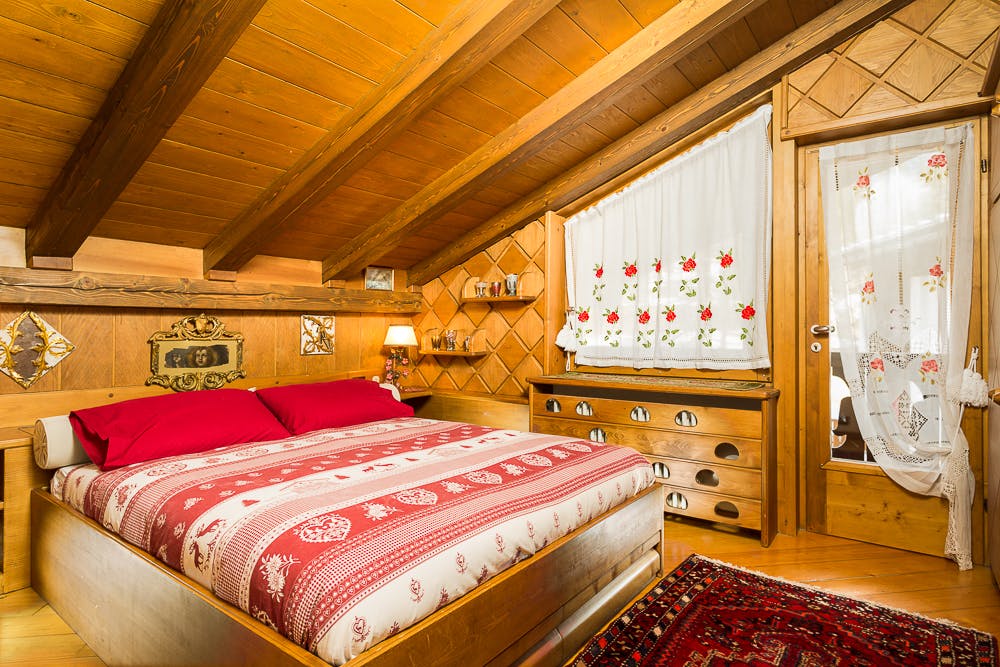 attico-bedroom